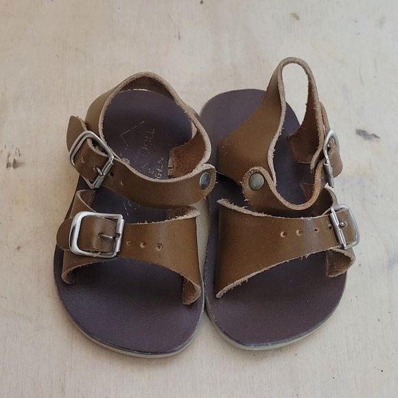 Vintage Toddler Shoes Brown Sandals Buckle Sun Doll By AGEN Light Weight - Picture 1 of 7